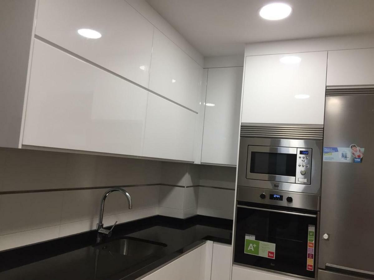 Apartamento Lujo, Primera Linea Playa, Garaje, Wifi, Piscina Climatizada Roquetas de Mar Extérieur photo
