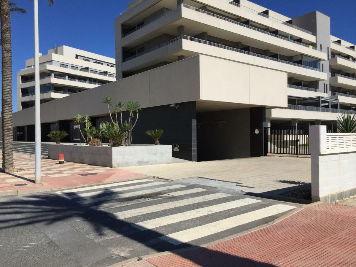 Apartamento Lujo, Primera Linea Playa, Garaje, Wifi, Piscina Climatizada Roquetas de Mar Extérieur photo
